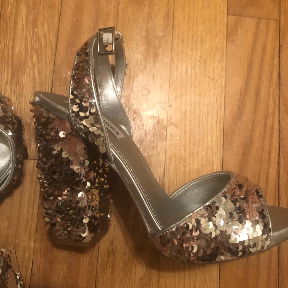 Size 9 Steven madden.